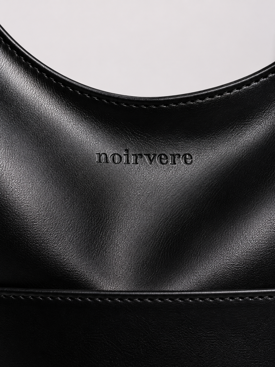 Noir Essence | Bag